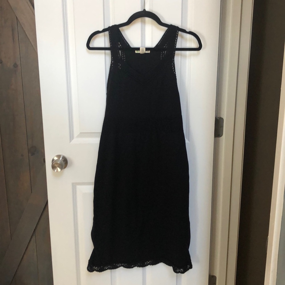Black knit dress